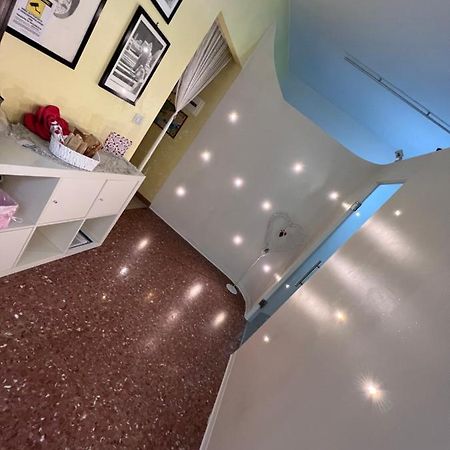 Casa Riri Bed & Breakfast ซัน เบเนเดตโต เดล ตรอนโต ภายนอก รูปภาพ