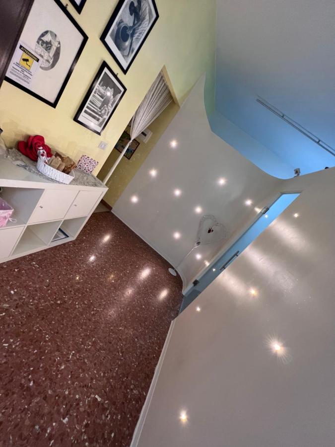 Casa Riri Bed & Breakfast ซัน เบเนเดตโต เดล ตรอนโต ภายนอก รูปภาพ