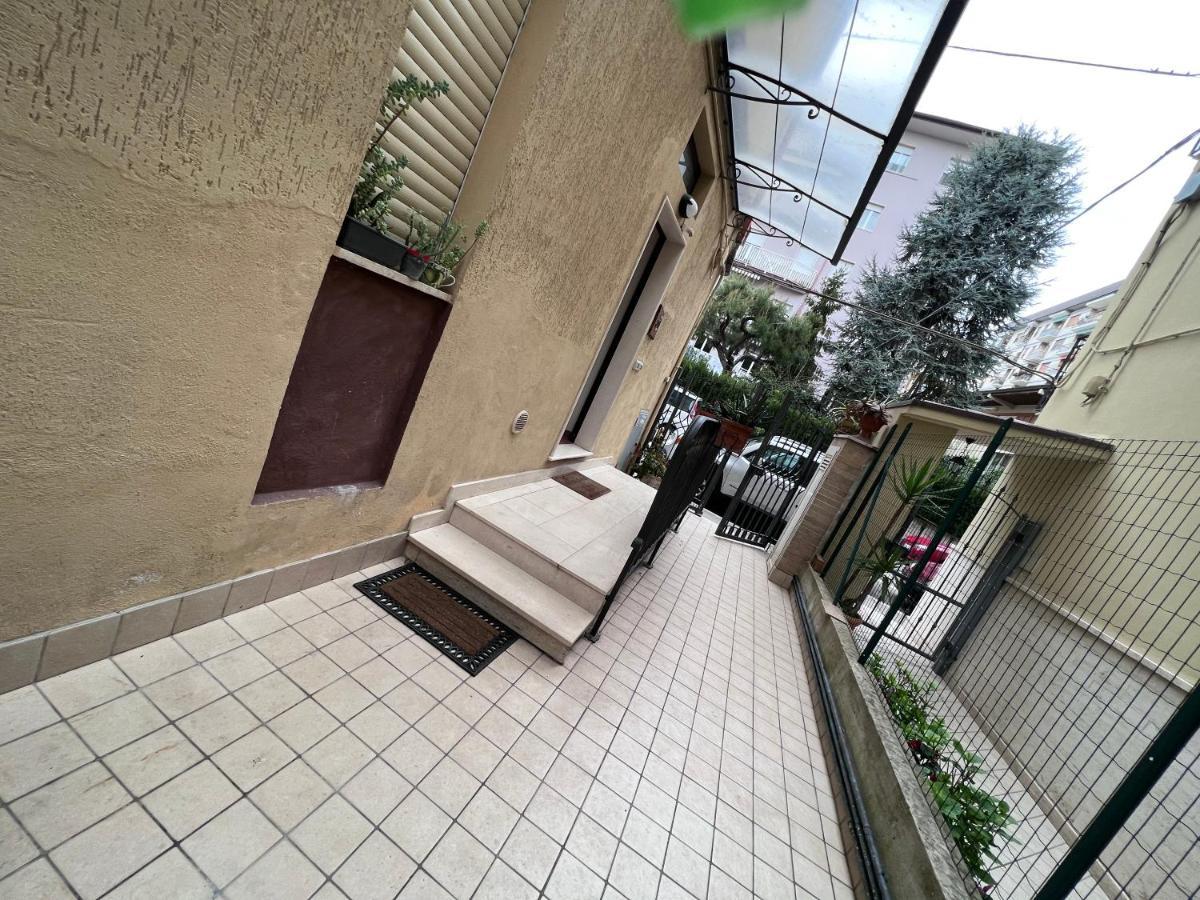 Casa Riri Bed & Breakfast ซัน เบเนเดตโต เดล ตรอนโต ภายนอก รูปภาพ
