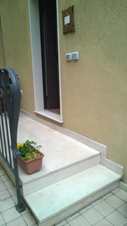 Casa Riri Bed & Breakfast ซัน เบเนเดตโต เดล ตรอนโต ภายนอก รูปภาพ